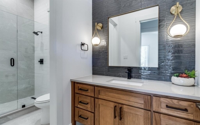 6035 Velasco Avenue, Dallas, TX 75206, 4 Habitaciones Habitaciones , ,5 BañosBaños,Residential,En Venta,6035 Velasco Avenue,0,21102386