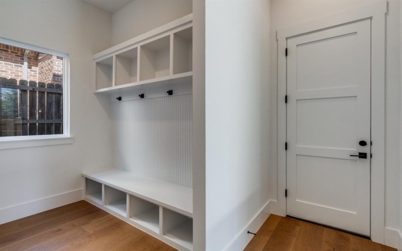 6035 Velasco Avenue, Dallas, TX 75206, 4 Habitaciones Habitaciones , ,5 BañosBaños,Residential,En Venta,6035 Velasco Avenue,0,21102386