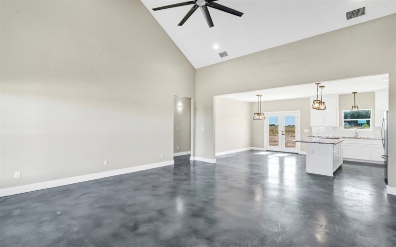 315 State Avenue, Stephenville, TX 76401, 3 Habitaciones Habitaciones , ,2 BañosBaños,Residential,En Venta,315 State Avenue,0,21102396