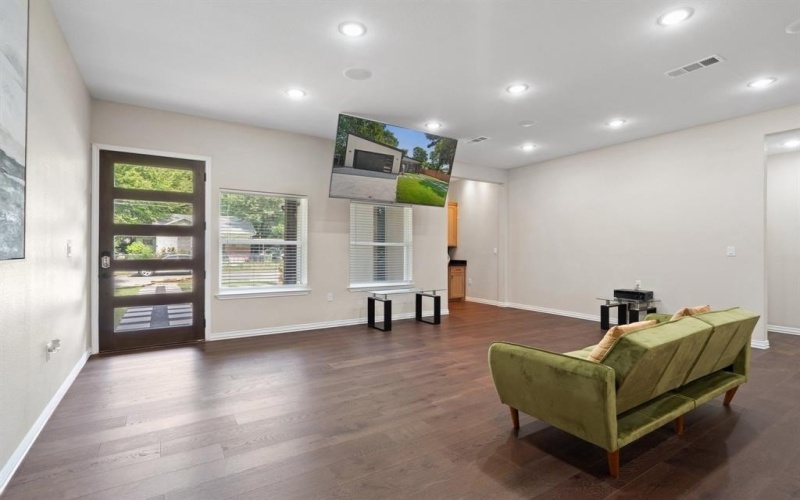 2514 Carpenter Avenue, Dallas, TX 75215, 3 Habitaciones Habitaciones , ,2 BañosBaños,Residential,En Venta,2514 Carpenter Avenue,0,21102398