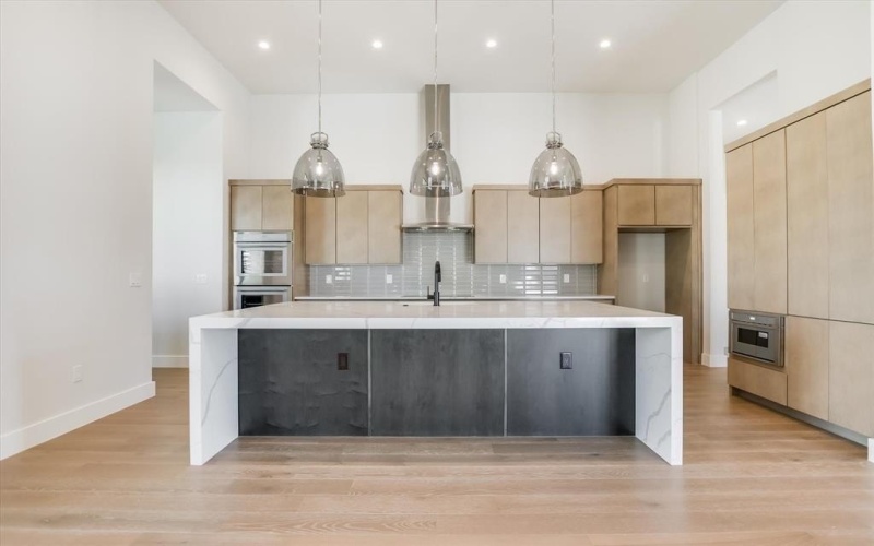 123 Azalea Loop, Horseshoe Bay, TX 78657, 3 Bedrooms Bedrooms, ,3 BathroomsBathrooms,Residential,For Sale,123 Azalea Loop,0,21102423