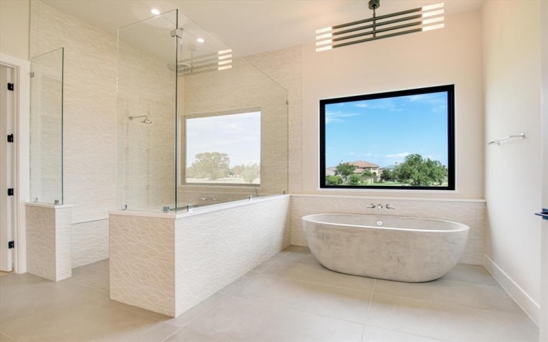 109 Island Court, Horseshoe Bay, TX 78657, 4 Bedrooms Bedrooms, ,5 BathroomsBathrooms,Residential,For Sale,109 Island Court,0,21102441