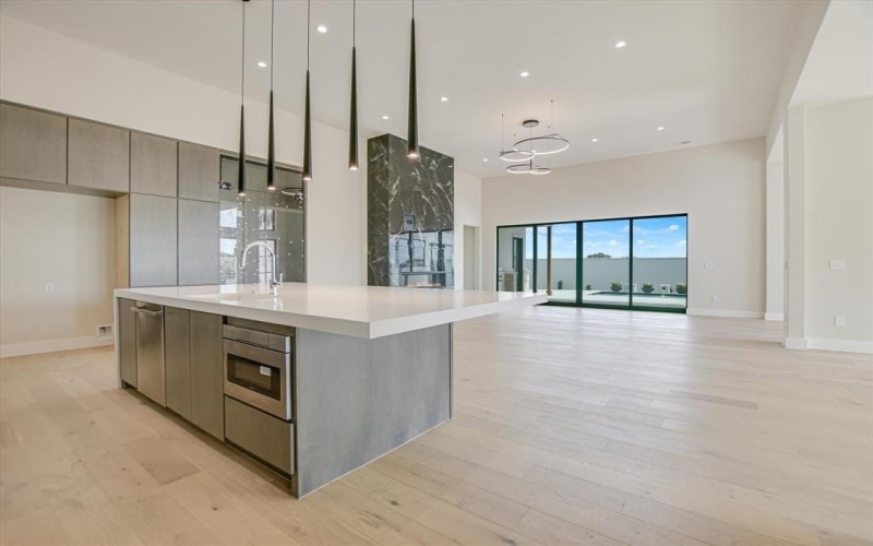 109 Island Court, Horseshoe Bay, TX 78657, 4 Bedrooms Bedrooms, ,5 BathroomsBathrooms,Residential,For Sale,109 Island Court,0,21102441