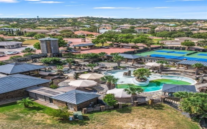 101 Manciano, Horseshoe Bay, TX 78657, 3 Bedrooms Bedrooms, ,2 BathroomsBathrooms,Residential,For Sale,101 Manciano,0,21102445