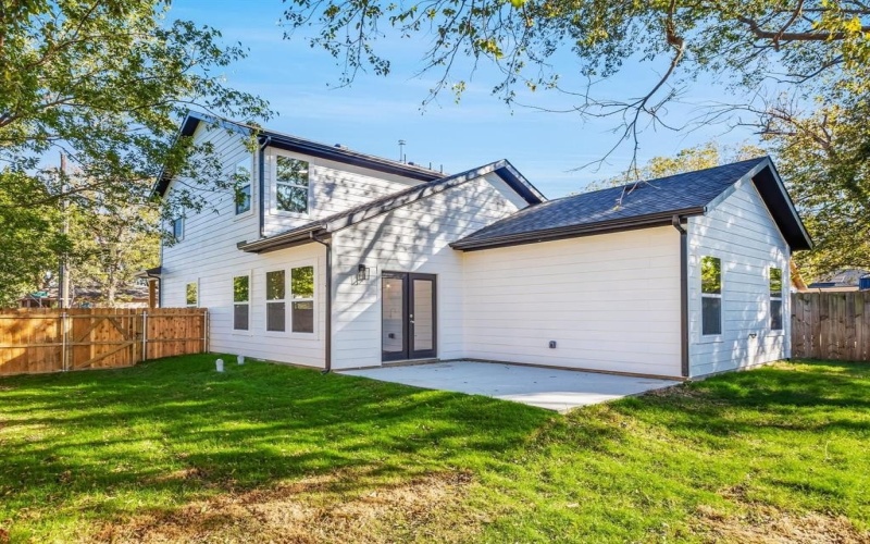 1207 Florence Street, McKinney, TX 75069, 3 Habitaciones Habitaciones , ,3 BañosBaños,Residential,En Venta,1207 Florence Street,0,21102461