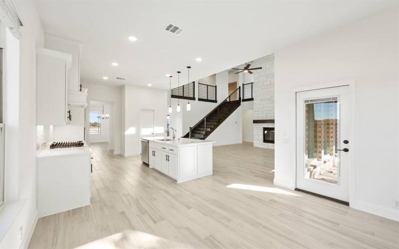 3466 Nightingale Lane, Midlothian, TX 76065, 4 Bedrooms Bedrooms, ,5 BathroomsBathrooms,Residential,For Sale,3466 Nightingale Lane,0,21102484