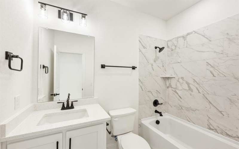 3466 Nightingale Lane, Midlothian, TX 76065, 4 Bedrooms Bedrooms, ,5 BathroomsBathrooms,Residential,For Sale,3466 Nightingale Lane,0,21102484