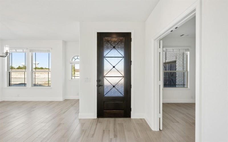 3466 Nightingale Lane, Midlothian, TX 76065, 4 Bedrooms Bedrooms, ,5 BathroomsBathrooms,Residential,For Sale,3466 Nightingale Lane,0,21102484