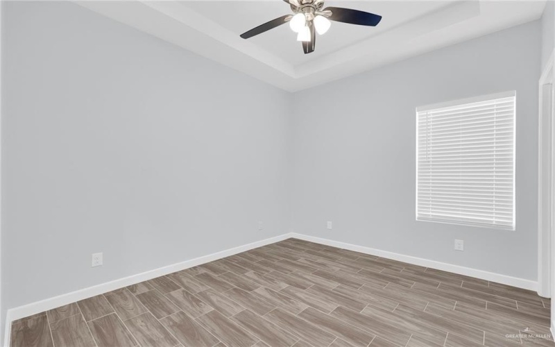 1708 W Violet Drive, Pharr, TX 78577, ,Residential Multi Family,For Sale,1708 W Violet Drive,470425