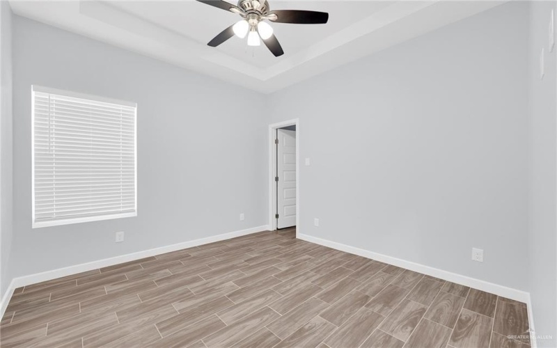 1708 W Violet Drive, Pharr, TX 78577, ,Residential Multi Family,For Sale,1708 W Violet Drive,470425