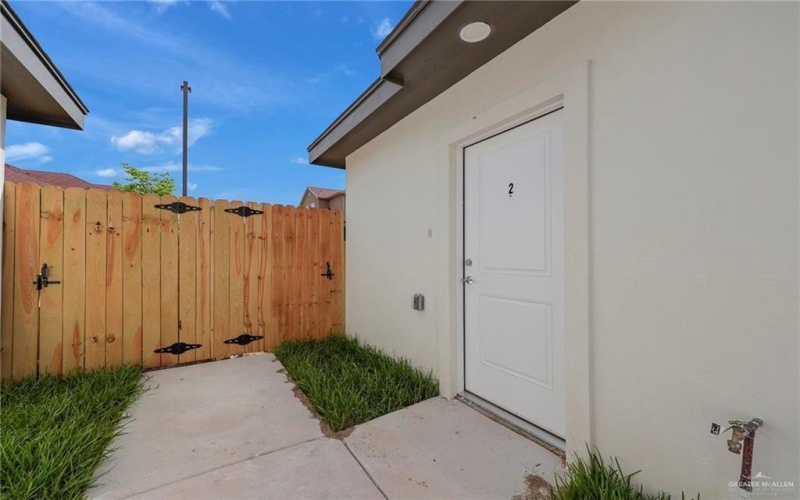 1708 W Violet Drive, Pharr, TX 78577, ,Residential Multi Family,For Sale,1708 W Violet Drive,470425