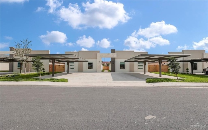 1708 W Violet Drive, Pharr, TX 78577, ,Residential Multi Family,For Sale,1708 W Violet Drive,470425