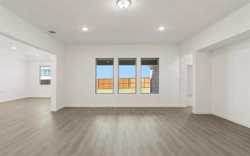 1512 Bushman Lane, Forney, TX 75126, 3 Bedrooms Bedrooms, ,2 BathroomsBathrooms,Residential,For Sale,1512 Bushman Lane,0,21102572