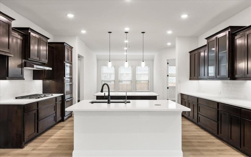 6813 Turner Falls Circle, Flower Mound, TX 76226, 4 Habitaciones Habitaciones , ,3 BañosBaños,Residential,En Venta,6813 Turner Falls Circle,0,21102630