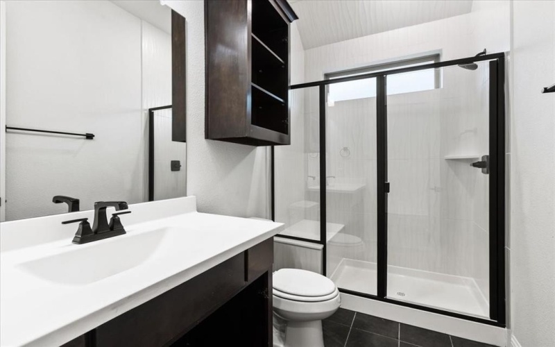 6813 Turner Falls Circle, Flower Mound, TX 76226, 4 Habitaciones Habitaciones , ,3 BañosBaños,Residential,En Venta,6813 Turner Falls Circle,0,21102630