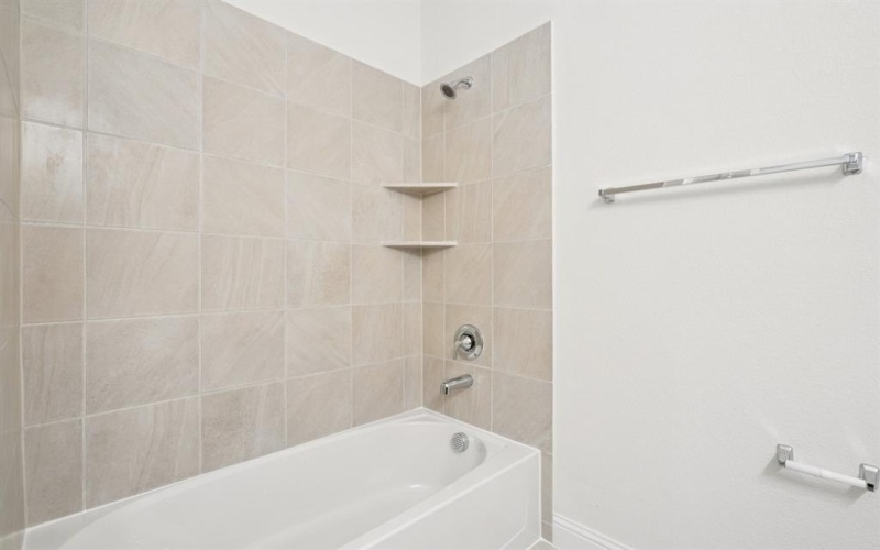 2724 Goldfinch Drive, Denton, TX 76205, 4 Habitaciones Habitaciones , ,2 BañosBaños,Residential,En Venta,2724 Goldfinch Drive,0,21102679