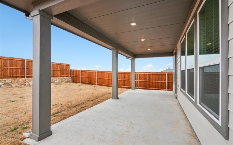 2724 Goldfinch Drive, Denton, TX 76205, 4 Habitaciones Habitaciones , ,2 BañosBaños,Residential,En Venta,2724 Goldfinch Drive,0,21102679