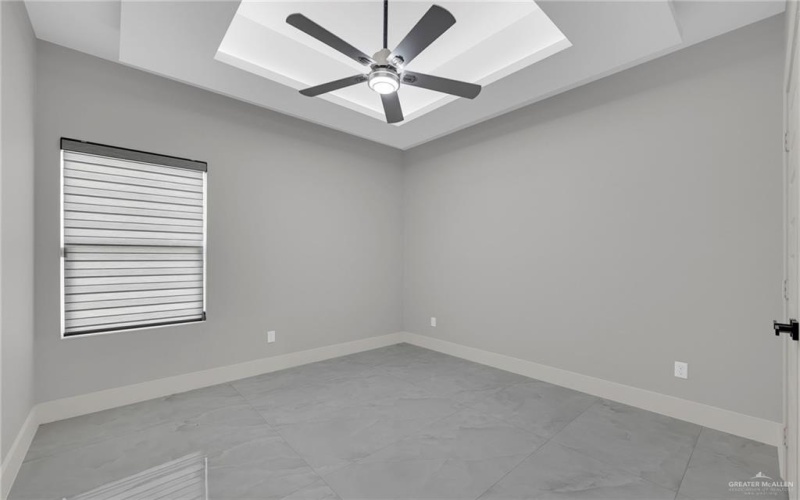 3005 N Alyna Avenue, Edinburg, TX 78541, 3 Habitaciones Habitaciones , ,2 BañosBaños,Residential,En Venta,3005 N Alyna Avenue,470426