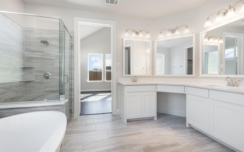 446 Matador Drive, Fate, TX 75189, 3 Habitaciones Habitaciones , ,2 BañosBaños,Residential,En Venta,446 Matador Drive,0,21102976