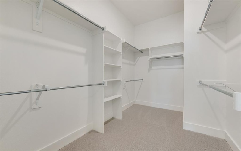 814 Montrose Drive, Rockwall, TX 75087, 4 Bedrooms Bedrooms, ,5 BathroomsBathrooms,Residential,For Sale,814 Montrose Drive,0,21103003