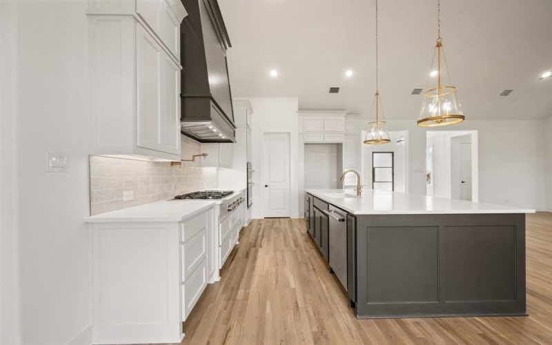 320 Wimberley Drive, Haslet, TX 76052, 4 Bedrooms Bedrooms, ,3 BathroomsBathrooms,Residential,For Sale,320 Wimberley Drive,0,21103113