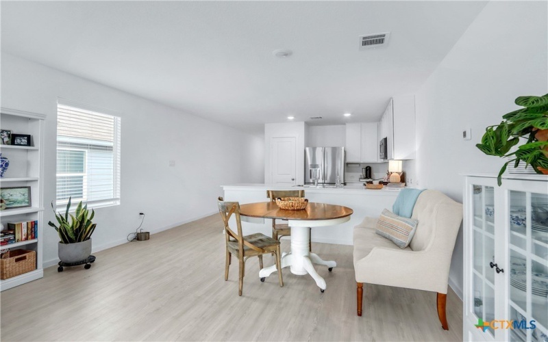 3230 Mound Ridge, New Braunfels, TX 78130, 3 Habitaciones Habitaciones , ,2 BañosBaños,Residential,En Venta,3230 Mound Ridge,0,596848