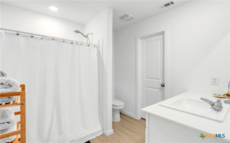 3230 Mound Ridge, New Braunfels, TX 78130, 3 Habitaciones Habitaciones , ,2 BañosBaños,Residential,En Venta,3230 Mound Ridge,0,596848