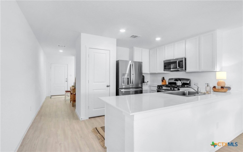 3230 Mound Ridge, New Braunfels, TX 78130, 3 Habitaciones Habitaciones , ,2 BañosBaños,Residential,En Venta,3230 Mound Ridge,0,596848