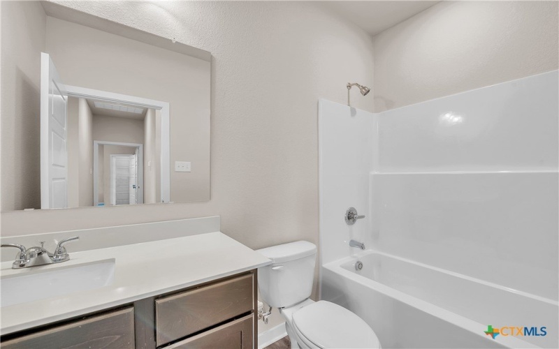 406 University Avenue, Troy, TX 76579, 3 Bedrooms Bedrooms, ,2 BathroomsBathrooms,Residential,For Sale,406 University Avenue,0,596963