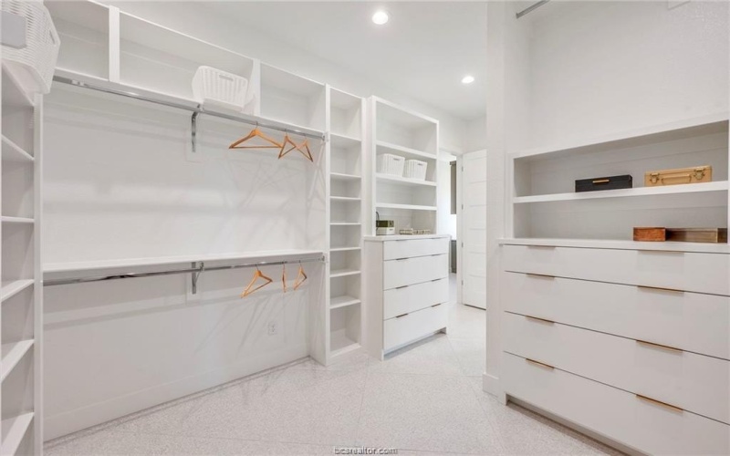 4756 Coral River Road, College Station, TX 77845, 4 Bedrooms Bedrooms, ,3 BathroomsBathrooms,Residential,For Sale,4756 Coral River Road,0,25011327