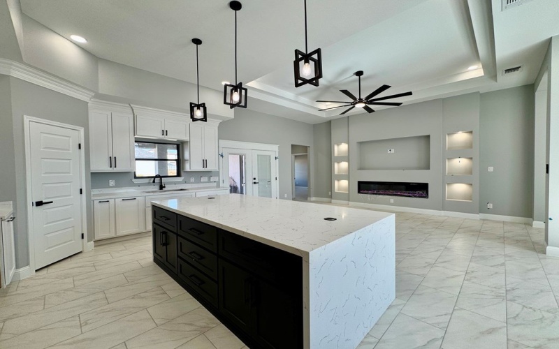 2717 Kash Drive, Eagle Pass, TX 78852, 4 Habitaciones Habitaciones , ,2 BañosBaños,Residential,En Venta,2717 Kash Drive,0,81826