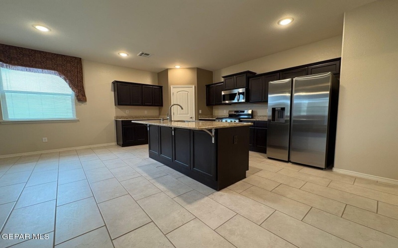 11470 PARK Lane, Socorro, TX 79927, 4 Bedrooms Bedrooms, ,2 BathroomsBathrooms,Residential,For Sale,11470 PARK Lane,0,933147