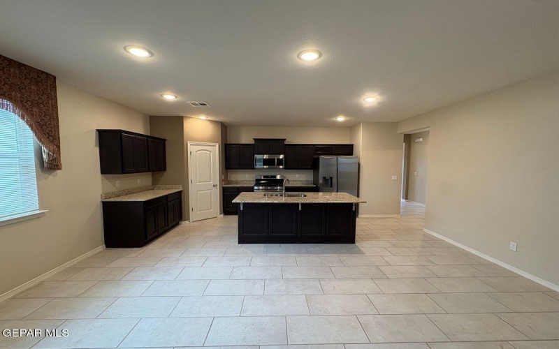 11470 PARK Lane, Socorro, TX 79927, 4 Bedrooms Bedrooms, ,2 BathroomsBathrooms,Residential,For Sale,11470 PARK Lane,0,933147