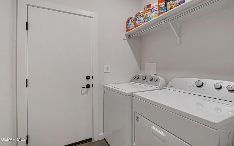 3609 BOB SNEAD Drive, El Paso, TX 79938, 4 Bedrooms Bedrooms, ,2 BathroomsBathrooms,Residential,For Sale,3609 BOB SNEAD Drive,0,933161