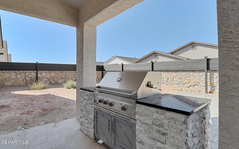 3609 BOB SNEAD Drive, El Paso, TX 79938, 4 Bedrooms Bedrooms, ,2 BathroomsBathrooms,Residential,For Sale,3609 BOB SNEAD Drive,0,933161