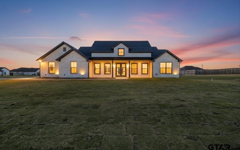 11918 Tara Ln, Lindale, TX 75771, 4 Bedrooms Bedrooms, ,2 BathroomsBathrooms,Residential,For Sale,11918 Tara Ln,0,25016138