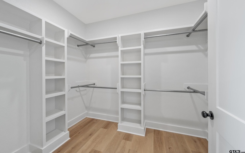 606 Prince Ln, Tyler, TX 75704, 4 Bedrooms Bedrooms, ,2 BathroomsBathrooms,Residential,For Sale,606 Prince Ln,0,25016162