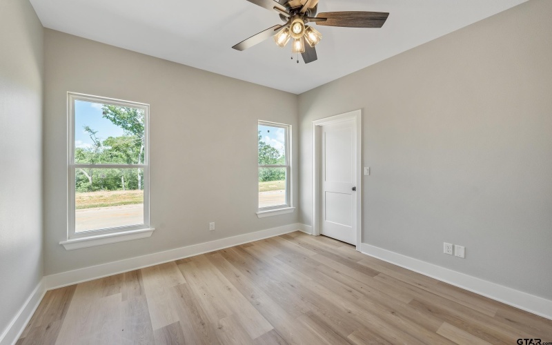 606 Prince Ln, Tyler, TX 75704, 4 Bedrooms Bedrooms, ,2 BathroomsBathrooms,Residential,For Sale,606 Prince Ln,0,25016162