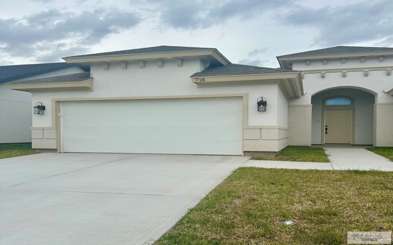 718 AVA DR, LA FERIA, TX 78559, 3 Bedrooms Bedrooms, ,2 BathroomsBathrooms,Residential,For Sale,718 AVA DR,0,29762370