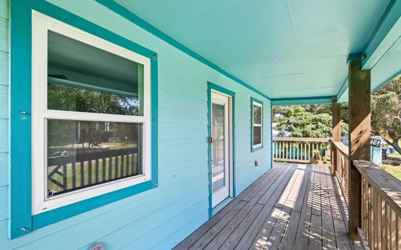 1123 S Fuqua Street, ROCKPORT, TX 78382, 3 Bedrooms Bedrooms, ,2 BathroomsBathrooms,Residential,For Sale,1123 S Fuqua Street,0,149053