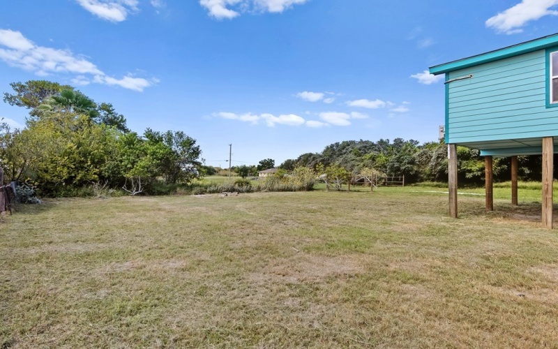 1123 S Fuqua Street, ROCKPORT, TX 78382, 3 Bedrooms Bedrooms, ,2 BathroomsBathrooms,Residential,For Sale,1123 S Fuqua Street,0,149053