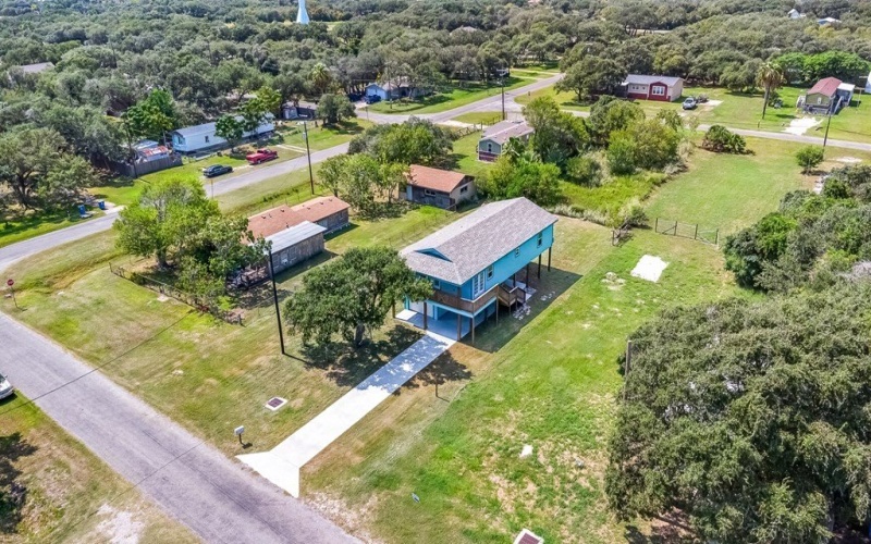 1123 S Fuqua Street, ROCKPORT, TX 78382, 3 Bedrooms Bedrooms, ,2 BathroomsBathrooms,Residential,For Sale,1123 S Fuqua Street,0,149053
