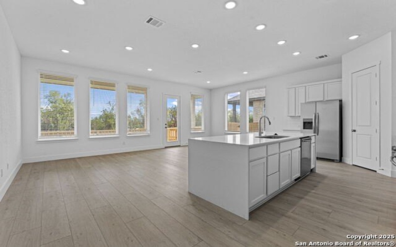 5516 Paschal Park, New Braunfels, TX 78132, 4 Bedrooms Bedrooms, ,3 BathroomsBathrooms,Residential,For Sale,5516 Paschal Park,0,1920395