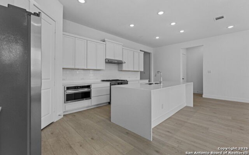 5516 Paschal Park, New Braunfels, TX 78132, 4 Bedrooms Bedrooms, ,3 BathroomsBathrooms,Residential,For Sale,5516 Paschal Park,0,1920395