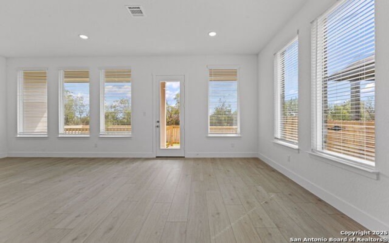 5516 Paschal Park, New Braunfels, TX 78132, 4 Bedrooms Bedrooms, ,3 BathroomsBathrooms,Residential,For Sale,5516 Paschal Park,0,1920395