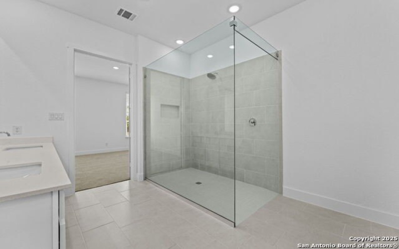 5516 Paschal Park, New Braunfels, TX 78132, 4 Bedrooms Bedrooms, ,3 BathroomsBathrooms,Residential,For Sale,5516 Paschal Park,0,1920395