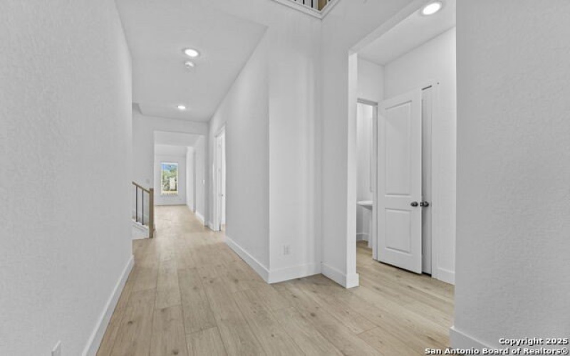 5492 Paschal Park, New Braunfels, TX 78132, 5 Bedrooms Bedrooms, ,5 BathroomsBathrooms,Residential,For Sale,5492 Paschal Park,0,1920424