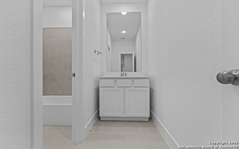 5492 Paschal Park, New Braunfels, TX 78132, 5 Bedrooms Bedrooms, ,5 BathroomsBathrooms,Residential,For Sale,5492 Paschal Park,0,1920424