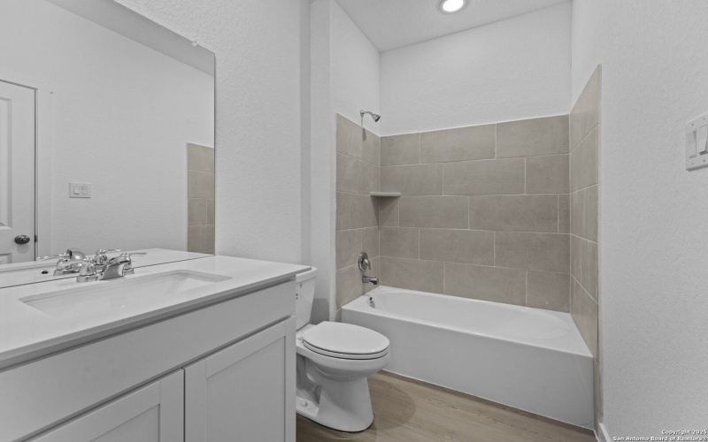 3824 Northaven, New Braunfels, TX 78132, 4 Habitaciones Habitaciones , ,3 BañosBaños,Residential,En Venta,3824 Northaven,0,1920437