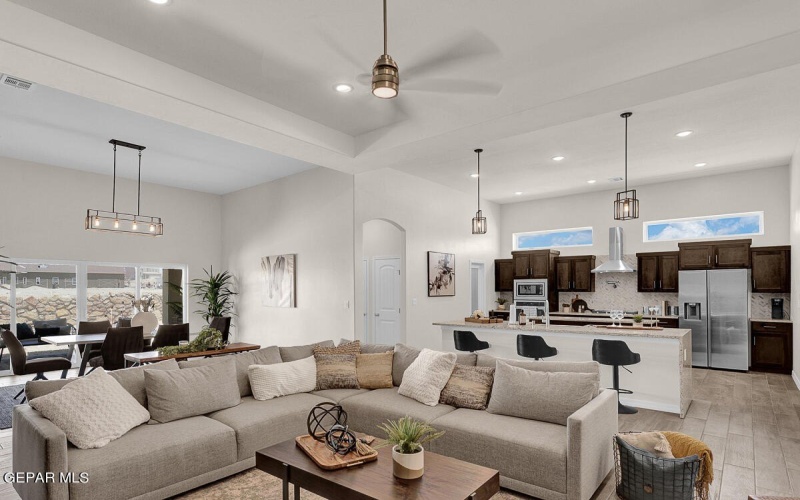 6926 Levee Circle, El Paso, TX 79932, 5 Habitaciones Habitaciones , ,3 BañosBaños,Residential,En Venta,6926 Levee Circle,0,933181